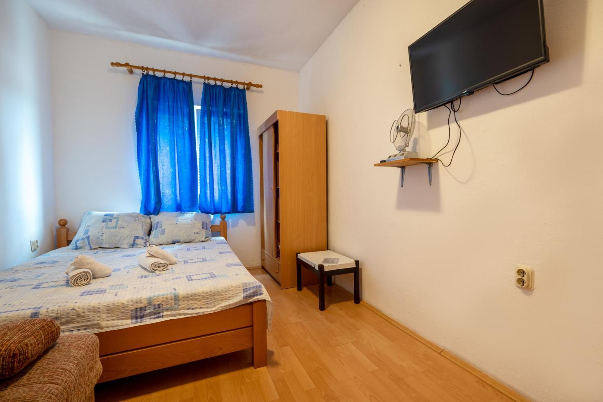 נאום Apartments In חדר תמונה